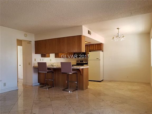 5th image of 4140 Gannet Cir Unit 250