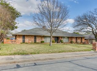 14950 Vistaridge Dr, Dallas, TX 75248