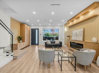 2705 E 3rd Ave #1, Vancouver, BC V5M 1H3