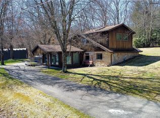 505 Preston Dr, Butler, PA 16001