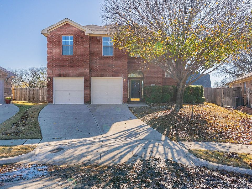 1st image of 6209 Holliwell Ln