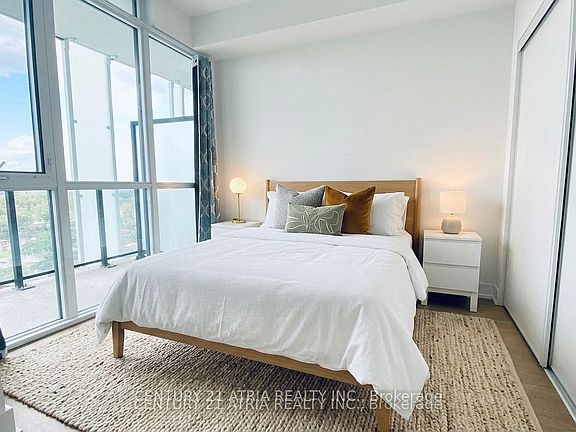 4th image of 128 Fairview Mall Dr #1307