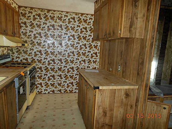 3rd image of 3471 Katmai Dr