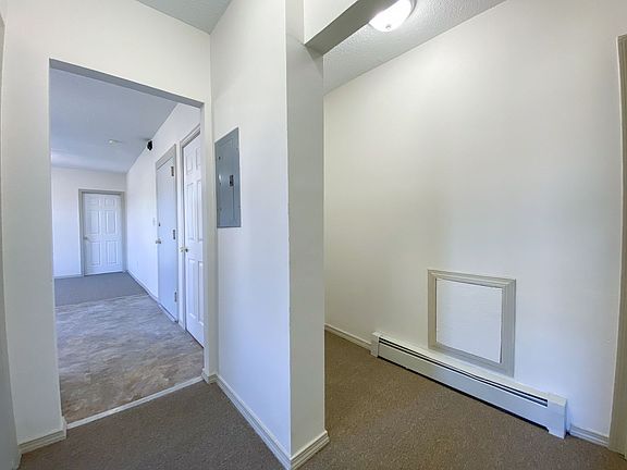 3rd image of 9-17 Webster St #17B