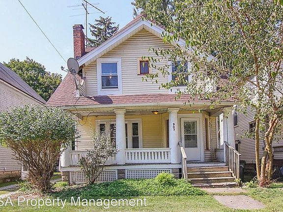 2nd image of 907 East Ave