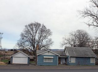 1875 S College Ave, College Place, WA 99324