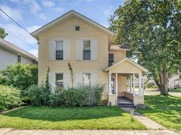 163 Price St, Lockport, NY 14094