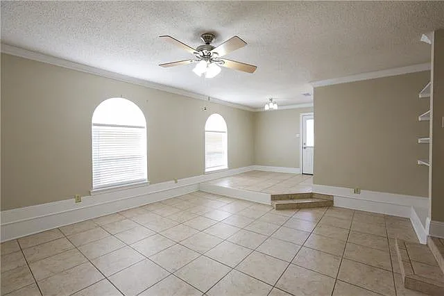 1343 Seminole Ave — Photo 9