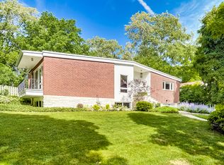 416 Maple St, Winnetka, IL 60093