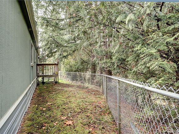 2nd image of 2077 W Harbor Dr
