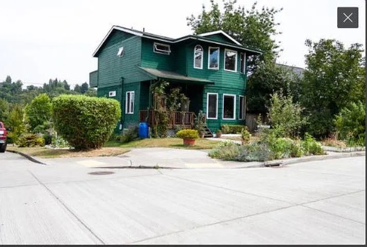 The Green House on the Corner