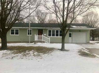 1234 Ridge Rd, Columbus Junction, IA 52738