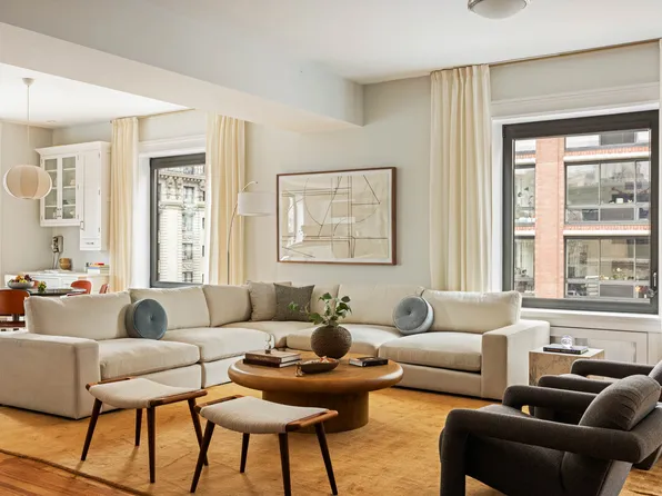 251 West 95th Street image 3 of 23