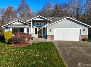 3523 E Calistoga Court, Port Orchard, WA 98366