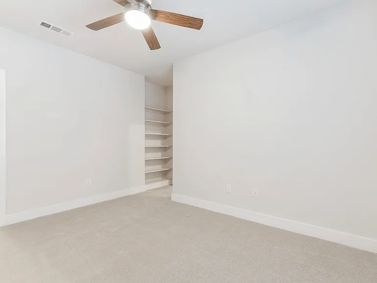 East Vue Ranch Apartments — Photo 60