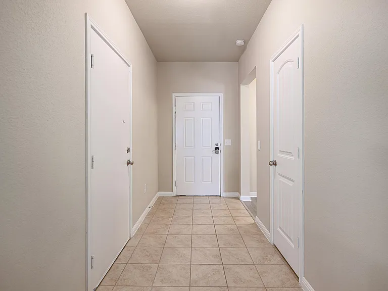 11301 Dawes Pl — Photo 2