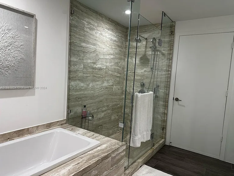 2900 NE 7th Ave #3408 — Photo 16
