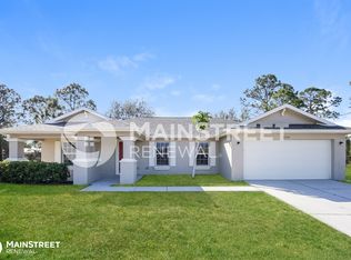 2214 Armour Rd, Lehigh Acres, FL 33973