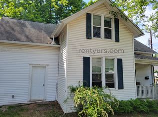 535 W Cedar St, Platteville, WI 53818
