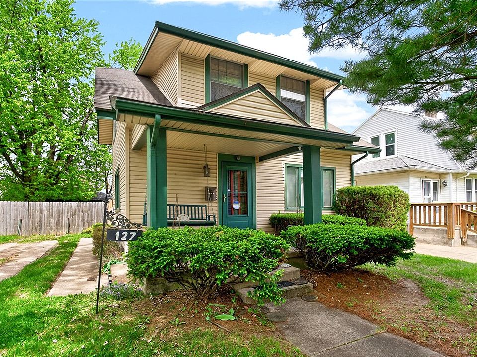 1st image of 127 Bellaire Ave
