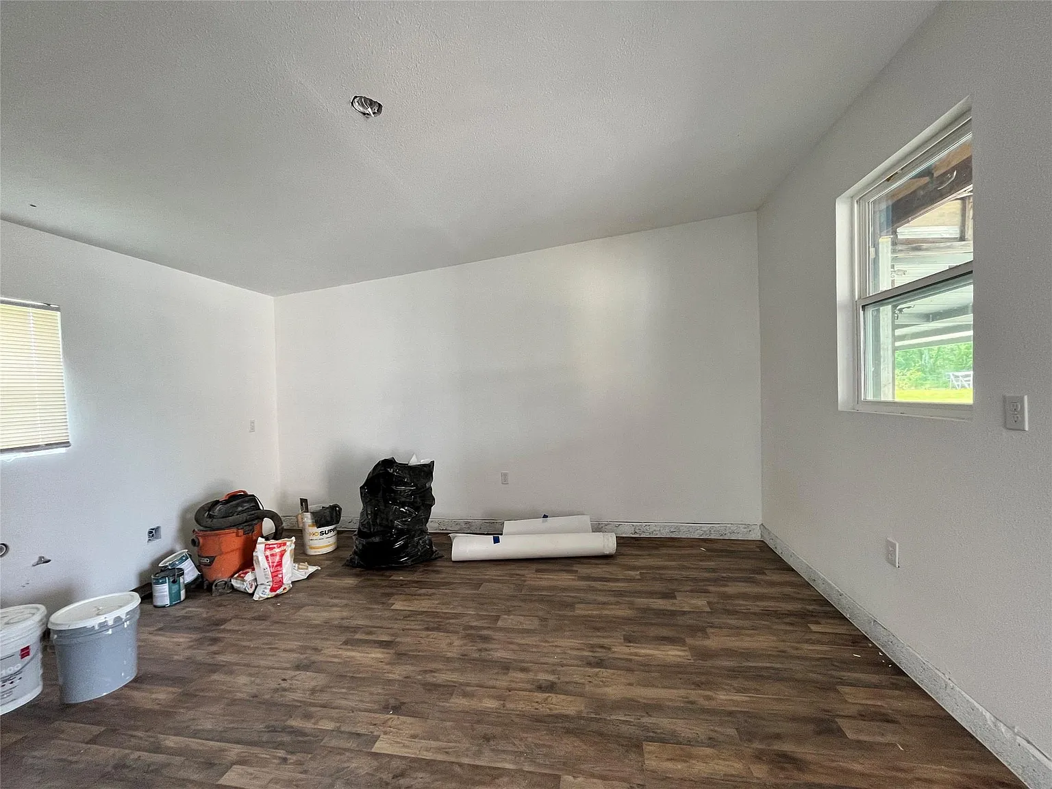 1 bed, 1.0 bath, 750 sqft, $850 — Photo 3
