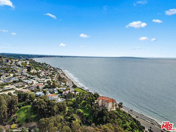 4th image of 311 Surfview Dr