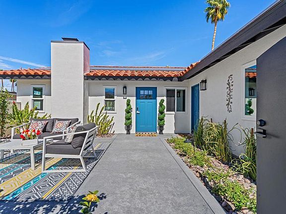 3rd image of 72594 Pitahaya St