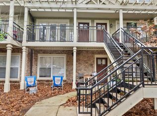 660 Barnett Shoals Rd APT 130, Athens, GA 30605