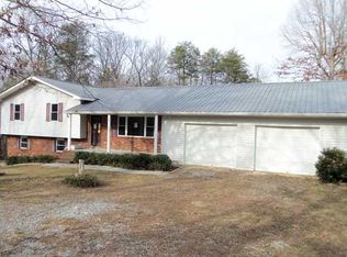 115 S Oakland Dr, La Fayette, GA 30728