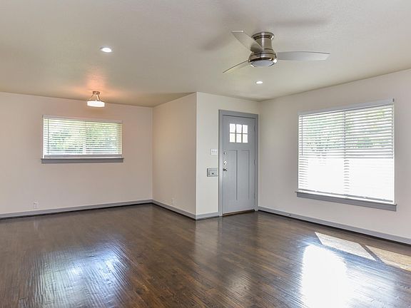 2nd image of 4354 Clay Ave