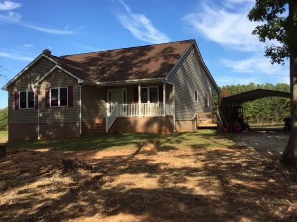 1159 Liberty Lake Rd, Red House, VA 23963
