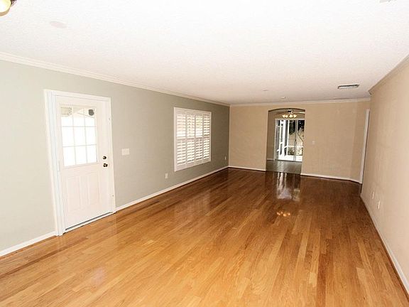 5th image of 8393 SE 173rd Hendricks Ln