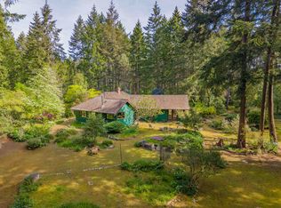 401 Shopland Rd, Southern Gulf Islands, BC V0N 1P0