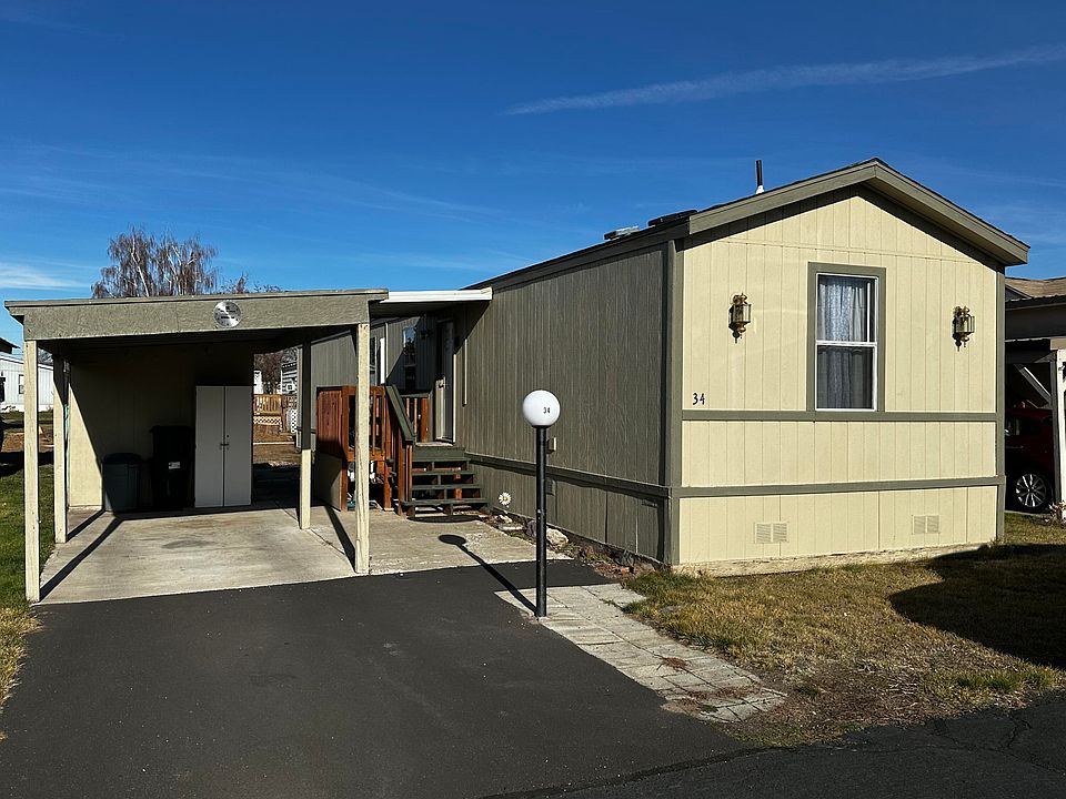 1st image of 400 NW Terrace Ln Unit 34