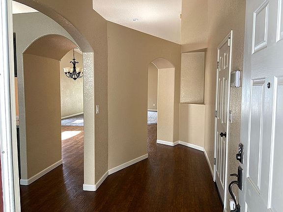 3rd image of 5907 Chancellor Way
