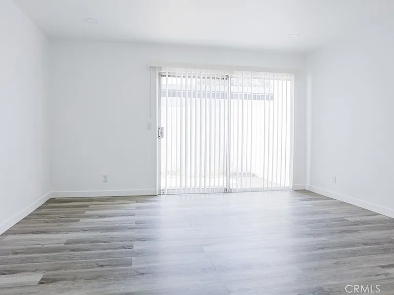 2709 S Baker St #C — Photo 12