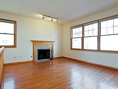 1535 W Pearson St #2E — Photo 1