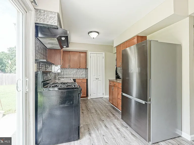 189 Cheyenne Ave — Photo 4