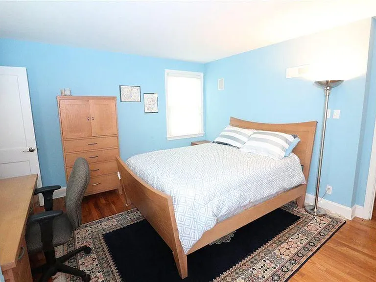 11 N Lancaster Ave — Photo 6