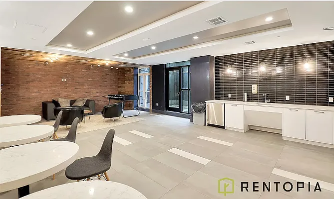 Rented by Rentopia | media 45