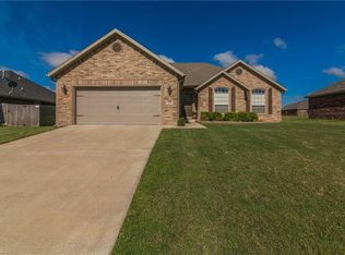 208 McDaniel St, Lowell, AR 72745