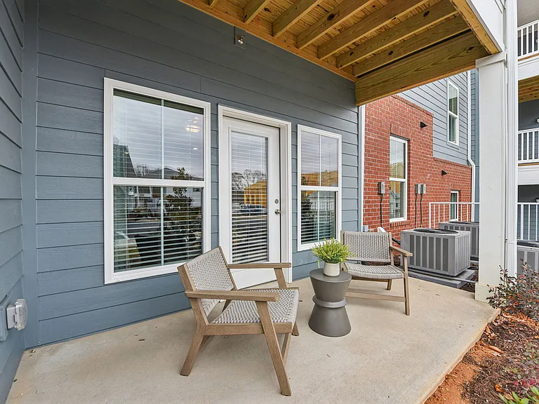 Hathaway at Lake Norman Apartments — Photo 17
