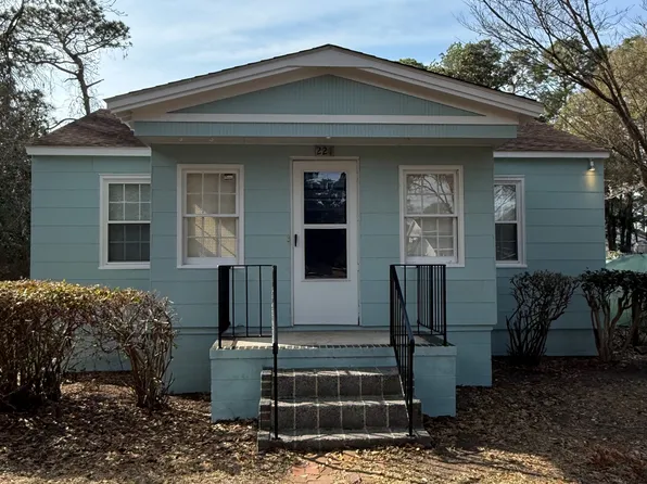 221 Dixie Ave, Wilmington, NC 28403