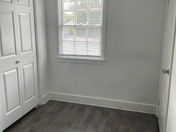 2nd image of 650 Laurel St #650