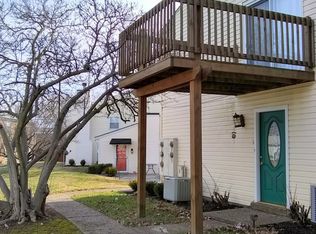 3730 Charter Oaks Dr APT 4, Louisville, KY 40241