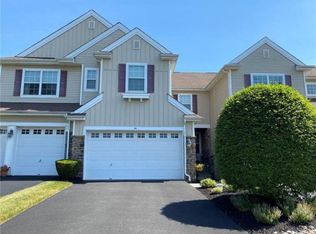 2919 Green Ct, Easton, PA 18040