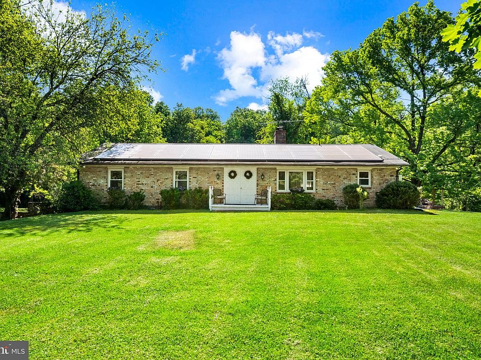 1st image of 14009 Fox Run Ct