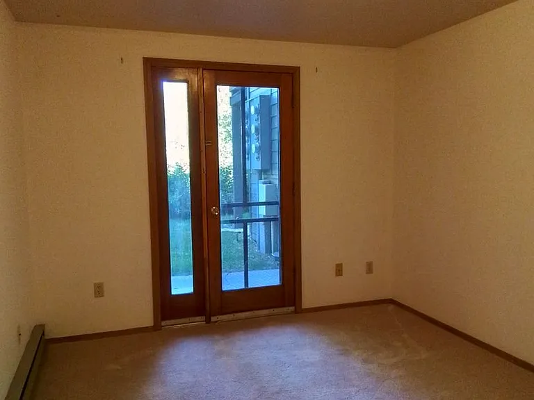 719 S Church Ave #13 — Photo 7