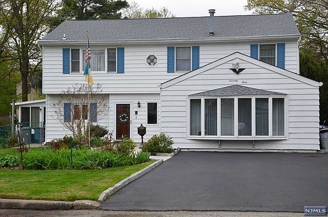 1st image of 73 Eagle Dr