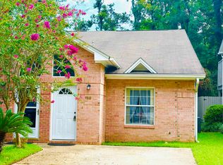 2910 Cross Creek Ct, Tallahassee, FL 32301